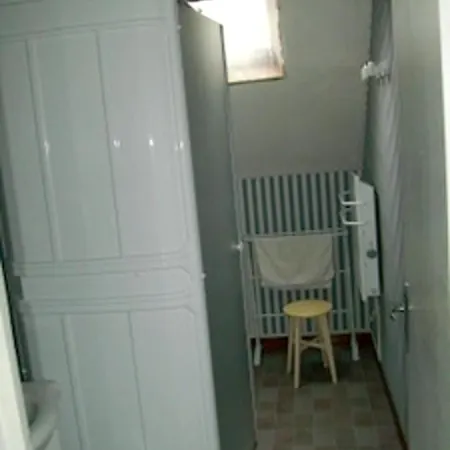 Appartement De 2 Chambres Avec Vue Sur La Ville Jardin Clos Et Wifi A La Bourboule