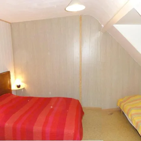 Appartement De 2 Chambres Avec Vue Sur La Ville Jardin Clos Et Wifi A
