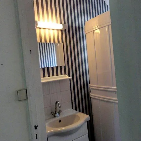 De 2 Chambres Avec Vue Sur La Ville Jardin Clos Et Wifi A La Bourboule